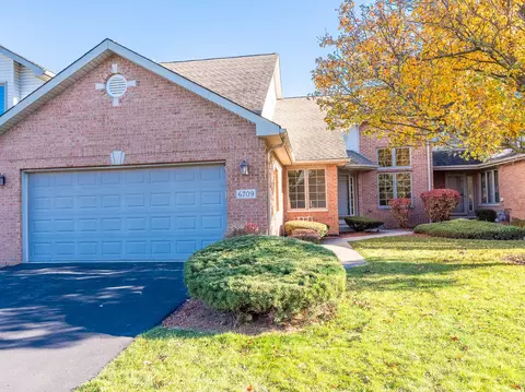 6709 Pondview Dr, Tinley Park, IL 60477