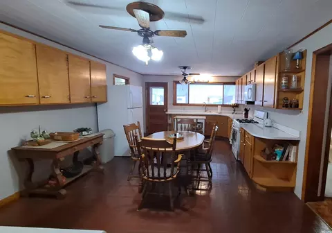 Kitchen - 2585 E 450th Rd, Oglesby, IL 61348 photo 4 of 4