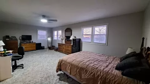 Bedroom - 2585 E 450th Rd, Oglesby, IL 61348 photo 3 of 6