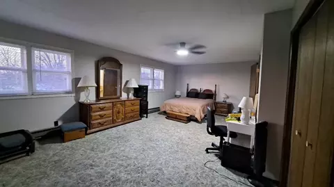 Bedroom - 2585 E 450th Rd, Oglesby, IL 61348 photo 4 of 6
