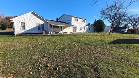 Exterior - 2585 E 450th Rd, Oglesby, IL 61348 photo 5 of 5