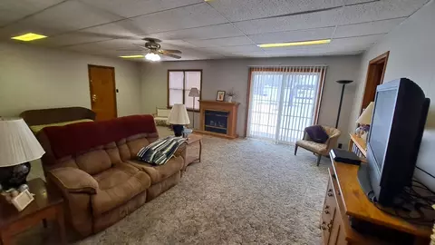 Living - 2585 E 450th Rd, Oglesby, IL 61348 photo 1 of 4