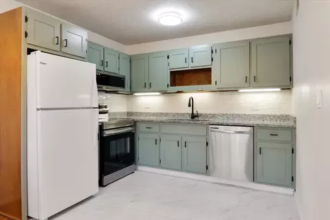 Kitchen - 1920 Tracy Dr #12, Bloomington, IL 61704 photo 1 of 1