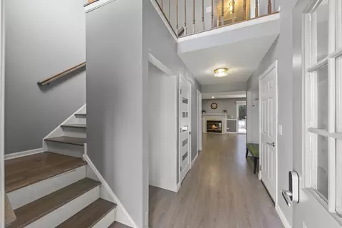 Entry Way - 903 Old Oak Cir, Algonquin, IL 60102 photo 1 of 1