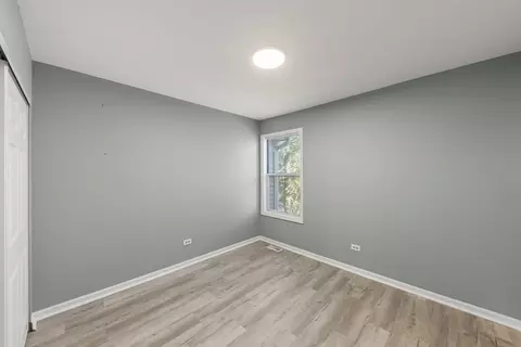 Bedroom - 903 Old Oak Cir, Algonquin, IL 60102 photo 3 of 3