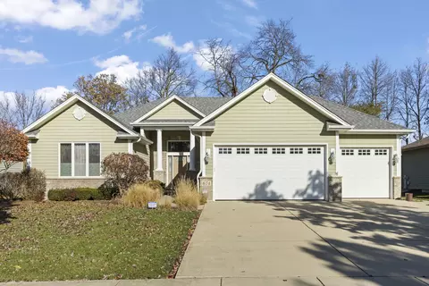 674 Friar Dr, Aurora, IL 60505