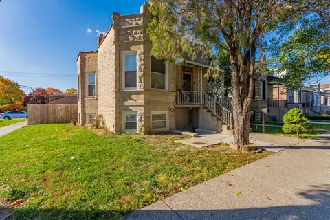 1346 S 56th Ct, Cicero, IL 60804