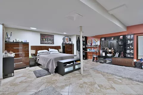 658 Claridge Cir, Hoffman Estates, IL 60169 photo 24