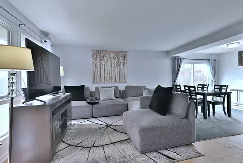 658 Claridge Cir, Hoffman Estates, IL 60169 photo 10