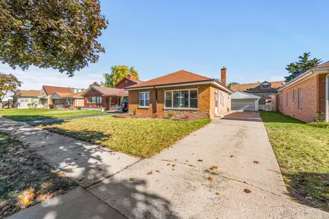 Exterior - 4343 Amelia Ave, Lyons, IL 60534 photo 1 of 6