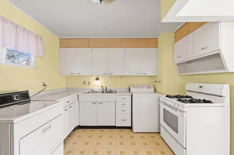 1204 W Beardsley Ave, Champaign, IL 61821 photo 10