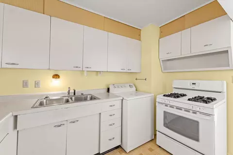 1204 W Beardsley Ave, Champaign, IL 61821 photo 12