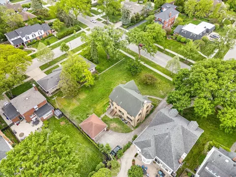 219 E Saint Charles Rd, Elmhurst, IL 60126 photo 43