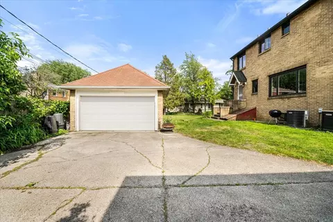 219 E Saint Charles Rd, Elmhurst, IL 60126 photo 34