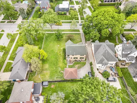 219 E Saint Charles Rd, Elmhurst, IL 60126 photo 44