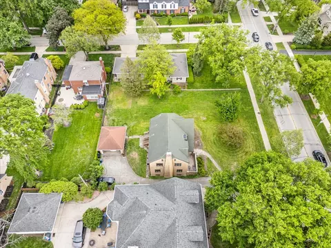 219 E Saint Charles Rd, Elmhurst, IL 60126 photo 42