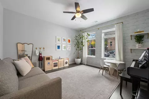 Living - 232 E 18th St, Chicago, IL 60616 photo 6 of 6