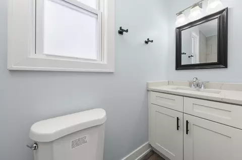 Bath - 2510 E 109th St, Chicago, IL 60617 photo 2 of 3