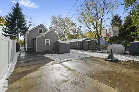 Exterior - 2510 E 109th St, Chicago, IL 60617 photo 4 of 5