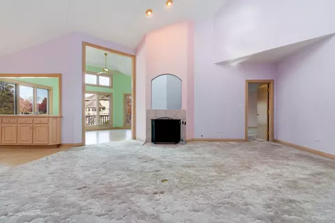 Living - 9370 Cascade Cir, Burr Ridge, IL 60527 photo 6 of 12