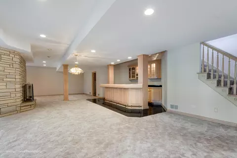 Living - 9370 Cascade Cir, Burr Ridge, IL 60527 photo 9 of 12