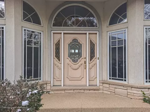 Entry Way - 9370 Cascade Cir, Burr Ridge, IL 60527 photo 1 of 2
