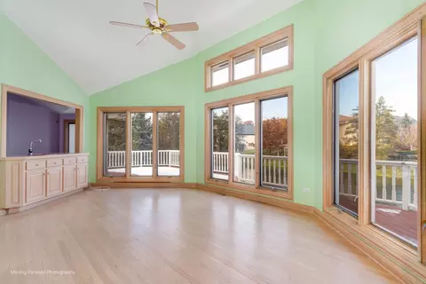 Living - 9370 Cascade Cir, Burr Ridge, IL 60527 photo 8 of 12
