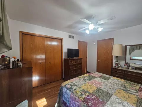 Bedroom - 23311 W Peterson Dr, Plainfield, IL 60586 photo 4 of 4