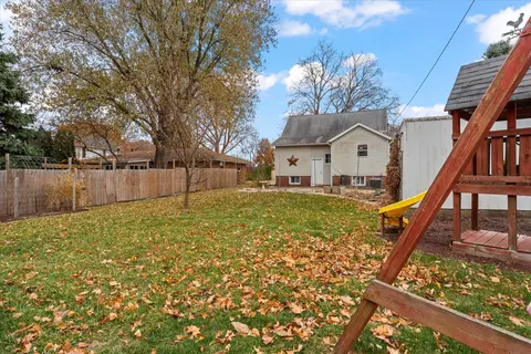 Exterior - 205 E South St, Mansfield, IL 61854 photo 8 of 9