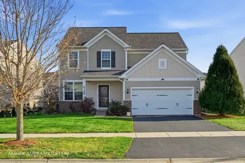 4308 Fraser Cir, Naperville, IL 60564