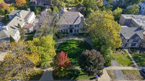 View/Area - 677 Greenleaf Ave, Glencoe, IL 60022 photo 3 of 3