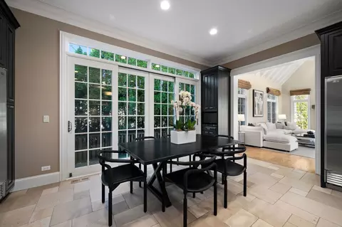 Dining - 677 Greenleaf Ave, Glencoe, IL 60022 photo 3 of 3