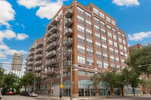 933 W Van Buren St #516, Chicago, IL 60607