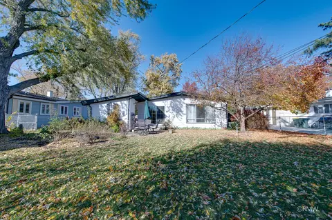 Exterior - 2303 Fulle St, Rolling Meadows, IL 60008 photo 7 of 7