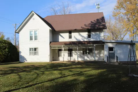 9729 Beaver Valley Rd, Belvidere, IL 61008