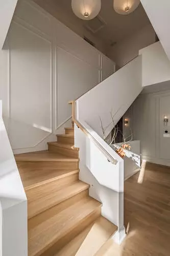 Entry Way - Undisclosed, Glencoe, IL 60022 photo 1 of 1