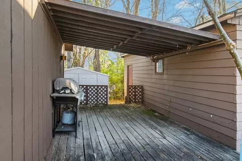 Exterior - 506 Eells Ave, Dixon, IL 61021 photo 1 of 3