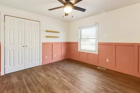 Bedroom - 506 Eells Ave, Dixon, IL 61021 photo 1 of 5