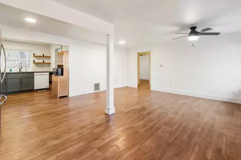 Living - 506 Eells Ave, Dixon, IL 61021 photo 3 of 4