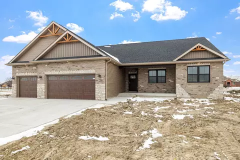 30792 Prairie Dr, Wilmington, IL 60481