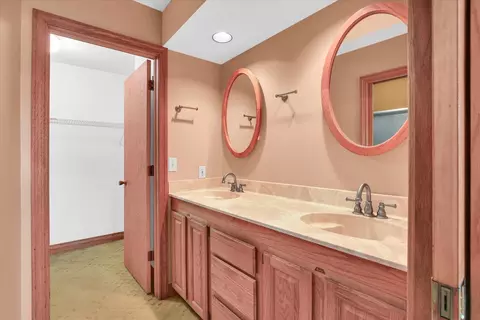2002 O Donnell Dr, Champaign, IL 61821 photo 27