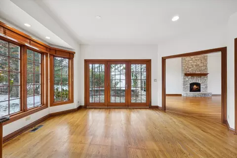 6450 Apache Dr, Indian Head Park, IL 60525 photo 15