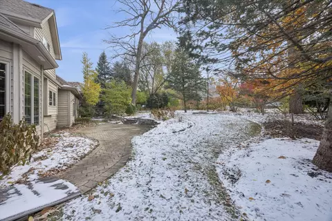6450 Apache Dr, Indian Head Park, IL 60525 photo 41