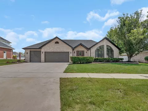 19411 Baron Rd, Mokena, IL 60448 photo 2