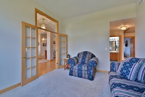 5906 Bison Ln, Johnsburg, IL 60051 photo 6