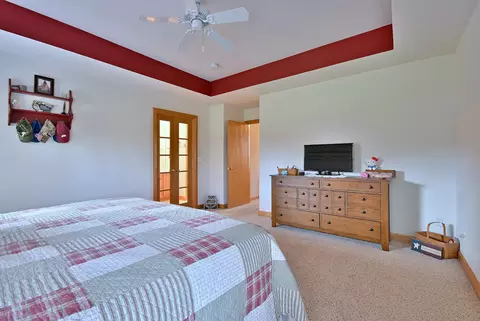 5906 Bison Ln, Johnsburg, IL 60051 photo 18