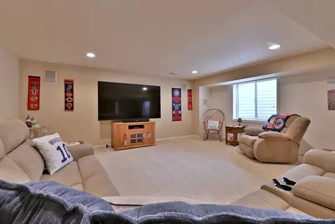 5906 Bison Ln, Johnsburg, IL 60051 photo 29