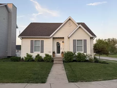 Exterior - 1402 River Landing St, Normal, IL 61761 photo 9 of 10