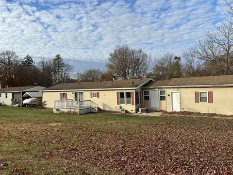 Exterior - 820 Dewhurst St, Mount Carroll, IL 61053 photo 7 of 9