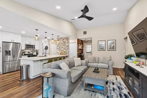 Living - 3130 Eugene Ln, Aurora, IL 60504 photo 2 of 2